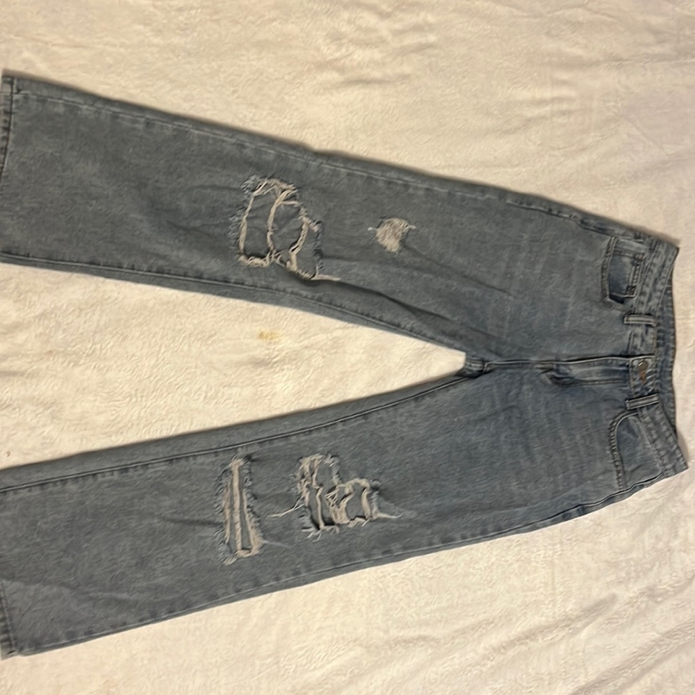 Romwe / Size SMALL / Grey-Blue Ripped Jeans